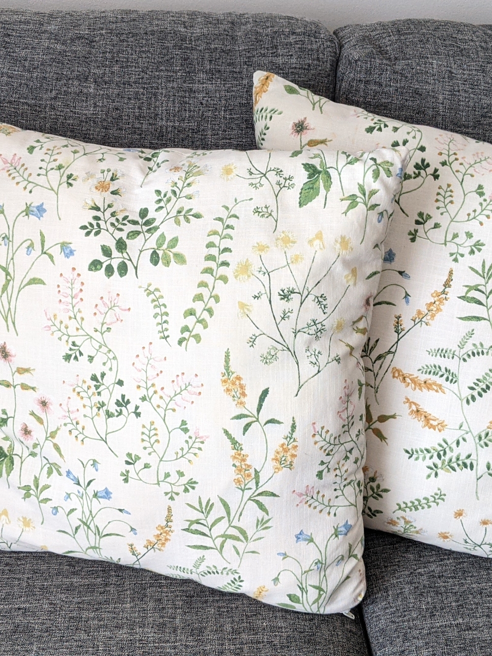 Botanical Floral Throw Pillow Pair - Cream Green Yellow - Picture 2 of 2